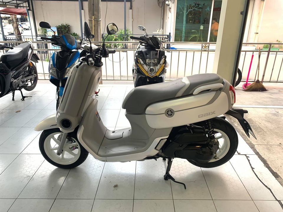 ขาย QBix abs รีโมท ปี60 สีสวยเครื่องดีเยี่ยมเดิมๆนิ่มๆเงียบเอกสารครบ