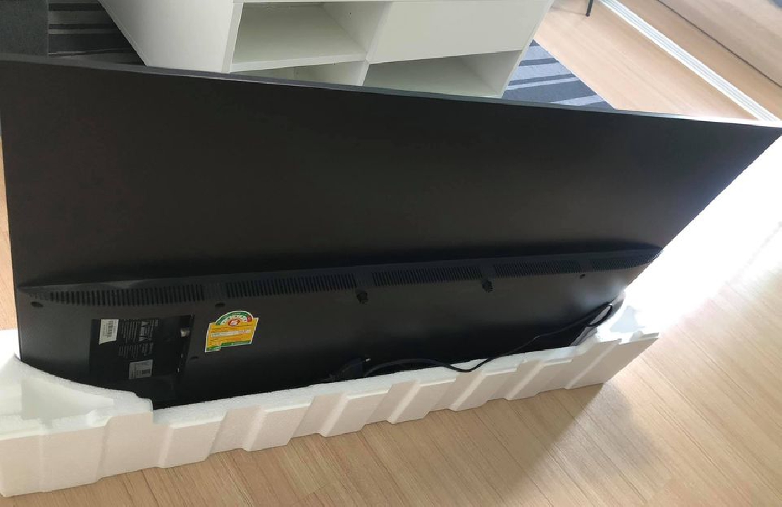 ทีวี UHD LED SMART TV ขนาด 43 นิ้ว