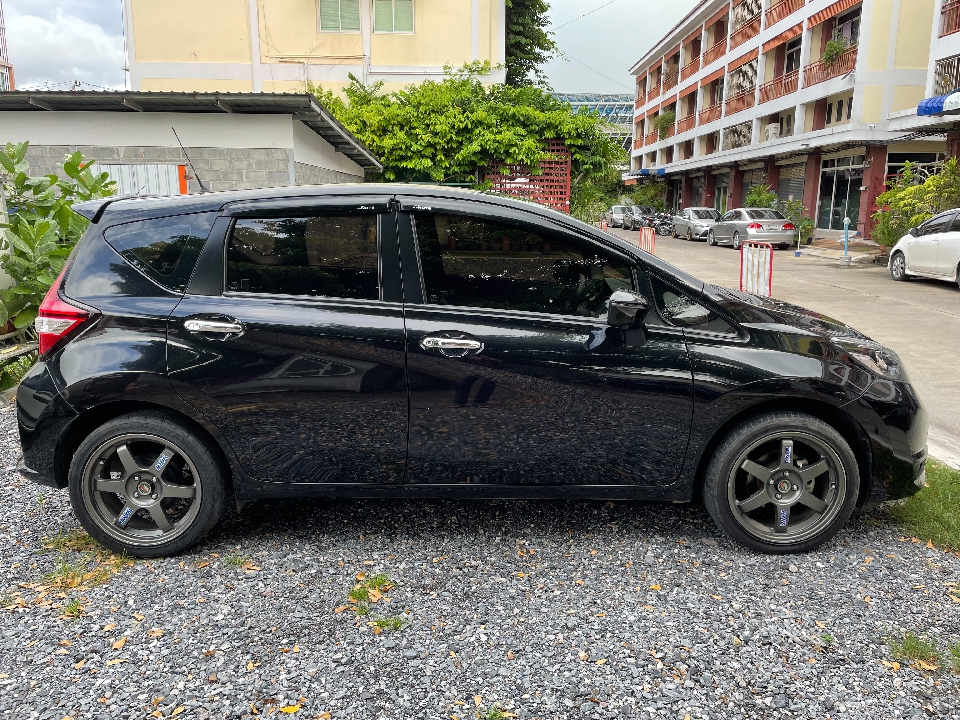 2017 Nissan Note