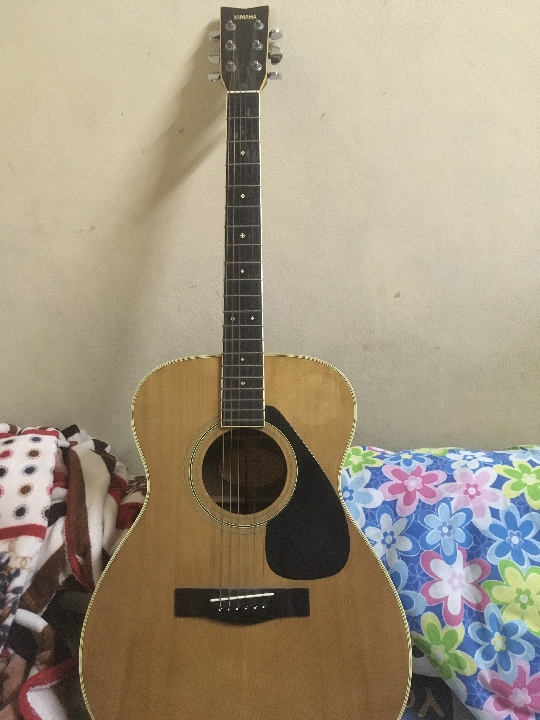 ขาย Yamaha FG-302b Japan 4000 บาทส่งฟรี IG _.SuriyanPk