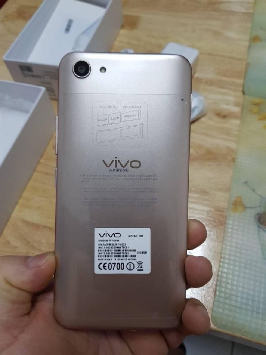 vivo y81 แรม3 รอม64