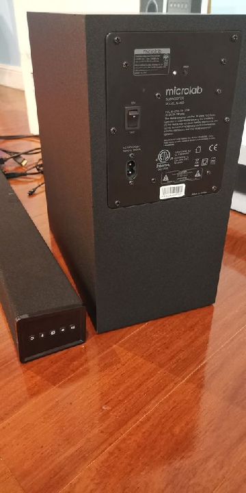 ลำโพง Microlab TM100 Soundbar + Subwoofer แบบไร้สาย วางแยกกั