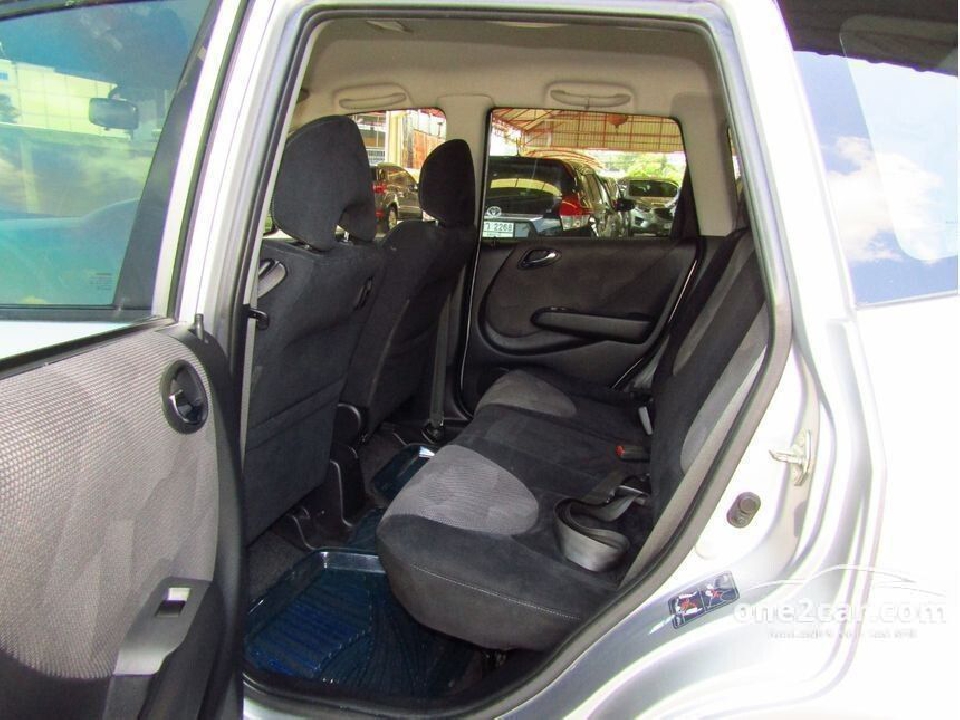 Honda Jazz 1.5 ปี 03-07 E-V Hatchback
