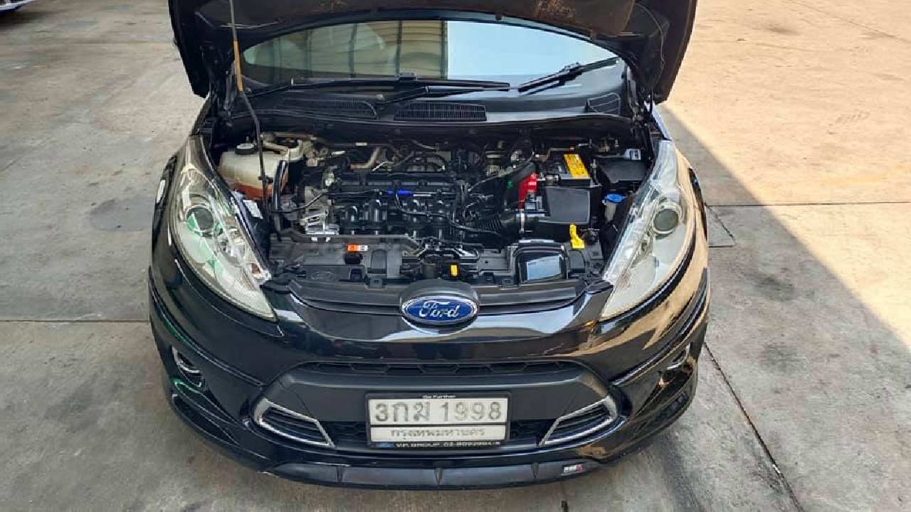 ford fiesta ปี 14 เครื่อง 1.5 cc เดิมๆไม่เคยติดแก๊ส