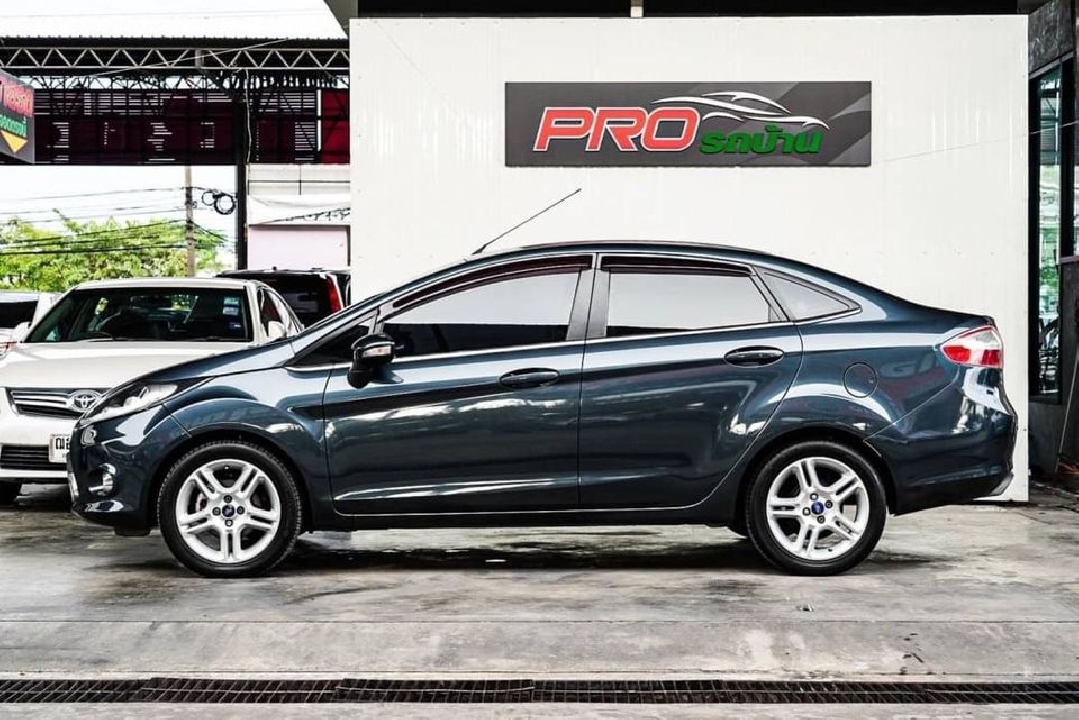 ford  fiesta 2012 S sedan 1600 เบนซิน A/T