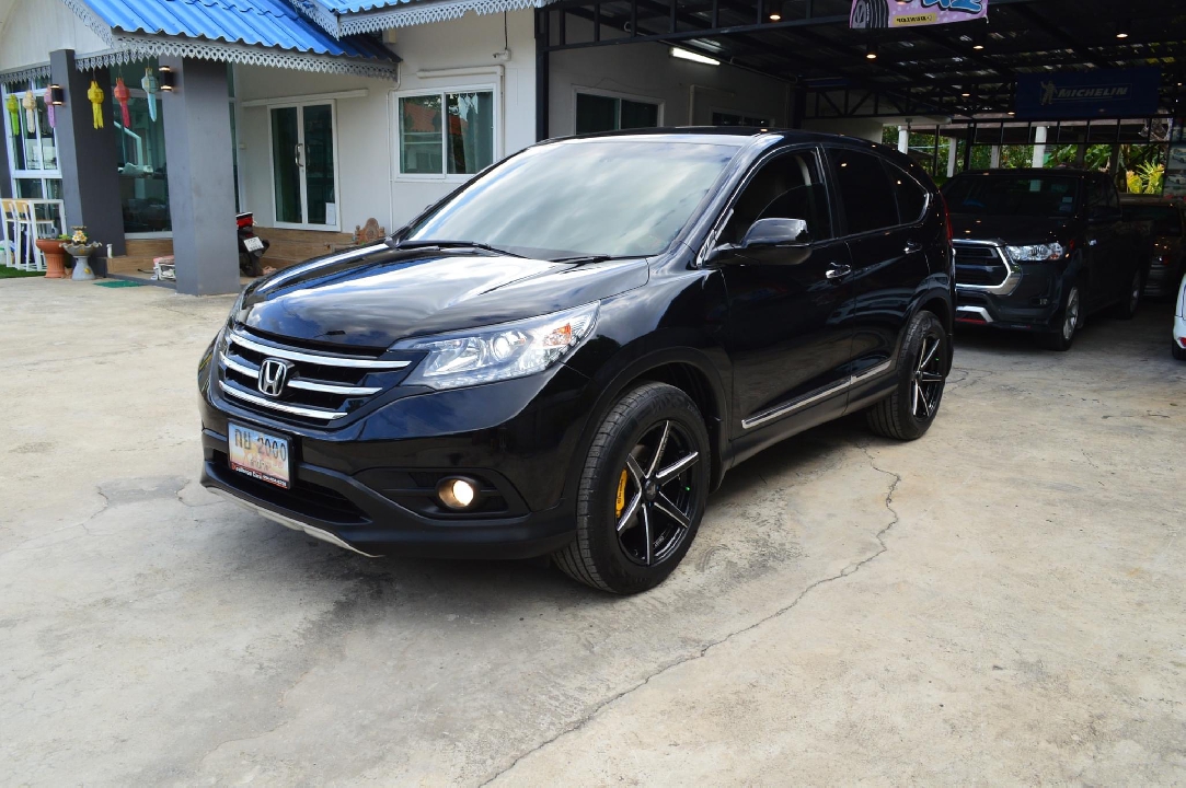 Honda CRV 2.4EL 4WD ฟรีดาว์ รถบ้านรถคุณพ่อใช้รักษาอย่างดดี