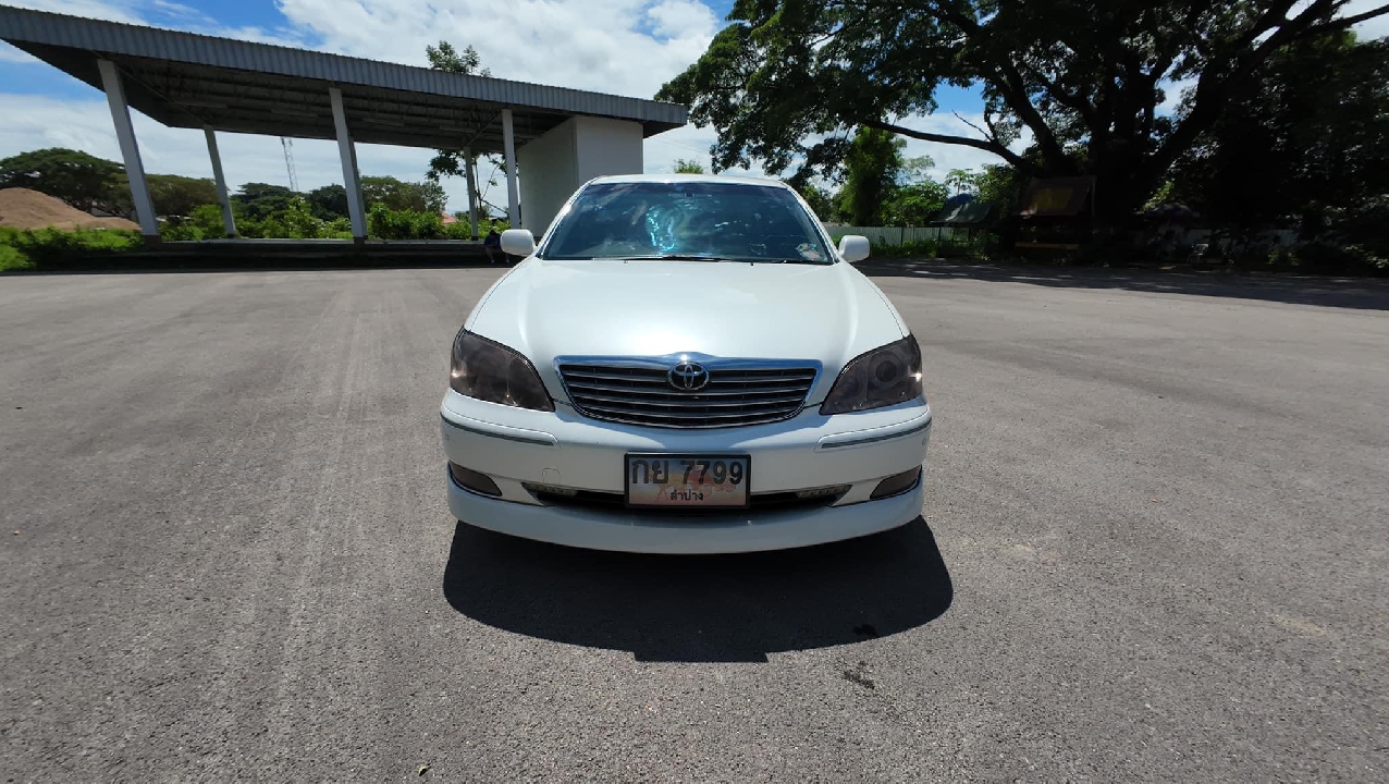 รถหรูอดีตราคาหลักล้าน รถออกห้างโตโยต้าลำปาง ต้องคันนี้ โตโยต้า คัมรี่ Toyota Camry