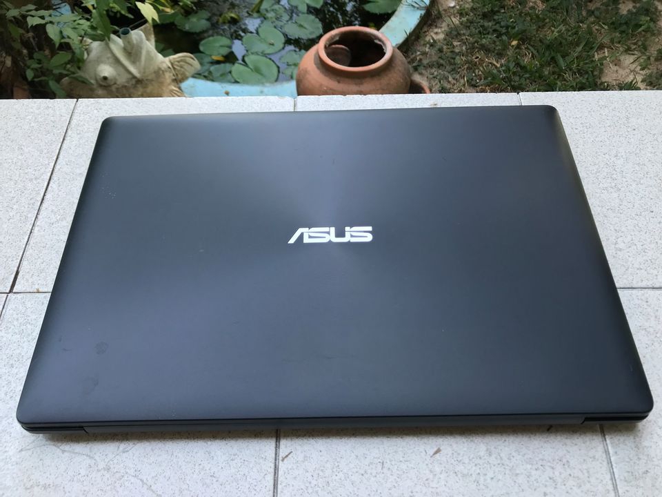 ASUS F553M Pentium N3540 จอ 15.6" LED HD