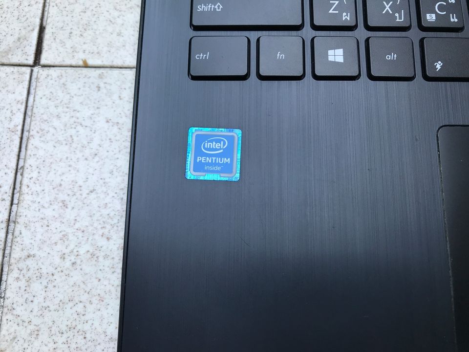 ASUS F553M Pentium N3540 จอ 15.6" LED HD