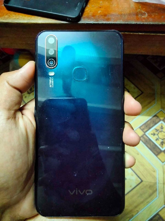 มือถือ vivo y15