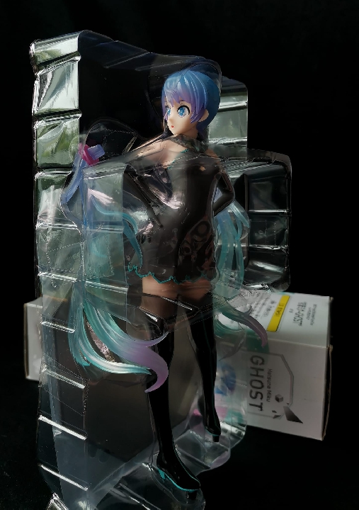 miku figure