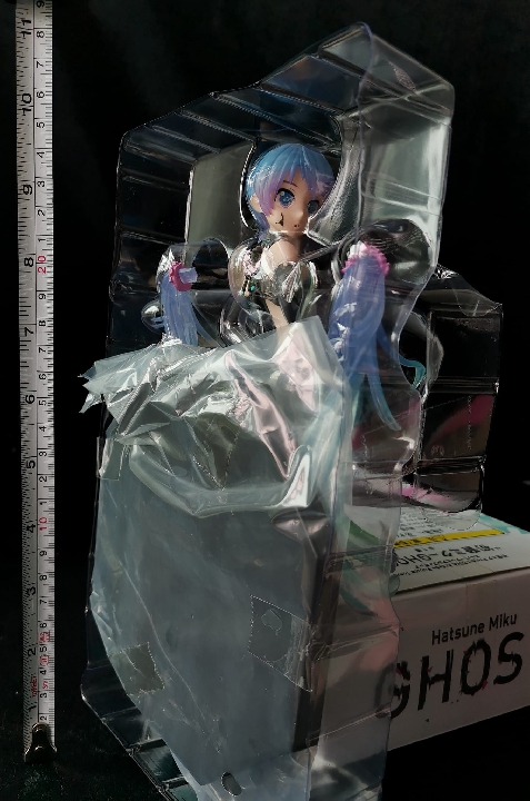 miku figure