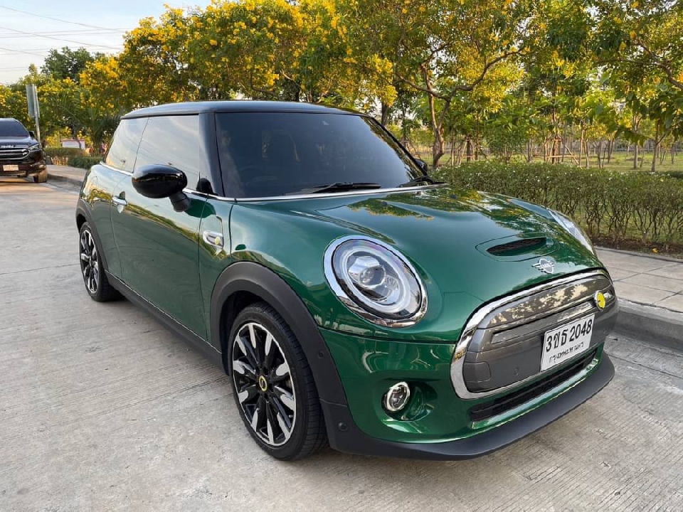 รถมือสอง 2021 MINI Cooper SE (EV) ไมล์ 5,000 km. ออกศูนย์สภาพเยี่ยม