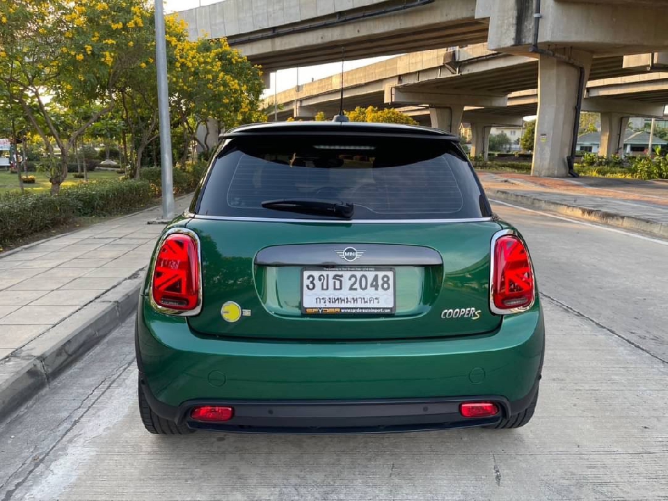 รถมือสอง 2021 MINI Cooper SE (EV) ไมล์ 5,000 km. ออกศูนย์สภาพเยี่ยม