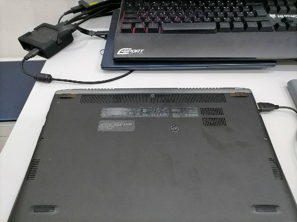 Acer SF514-51 series japan บางเบา