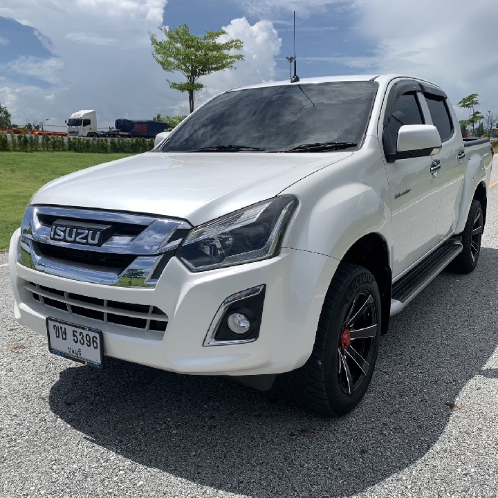 ISUZU D-Max Hi-Lander 4ประตู 1.9 Ddi Z DVD 2016