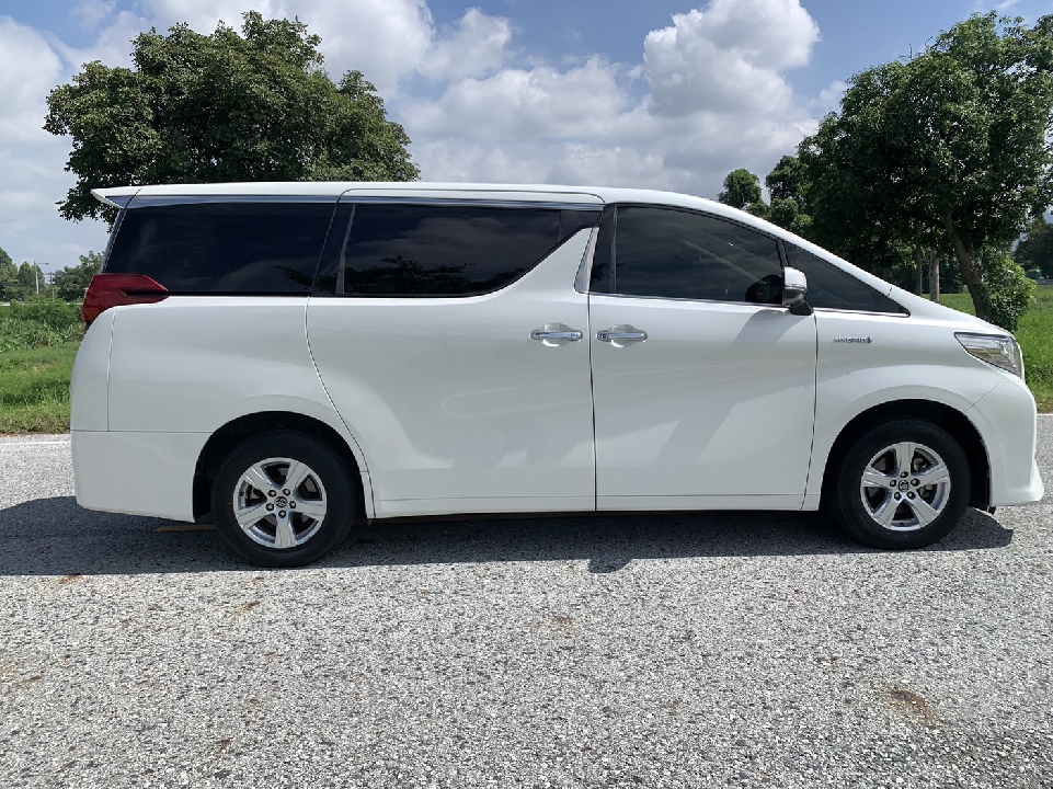 TOYOTA ALPHARD 2.5 HYBRID E-FOUR AUTO ปี 2015 มือเดียว ไมล์น้อย ✅ไม่เคยทำสี ไม่เคยเกิดอุบัติเหต