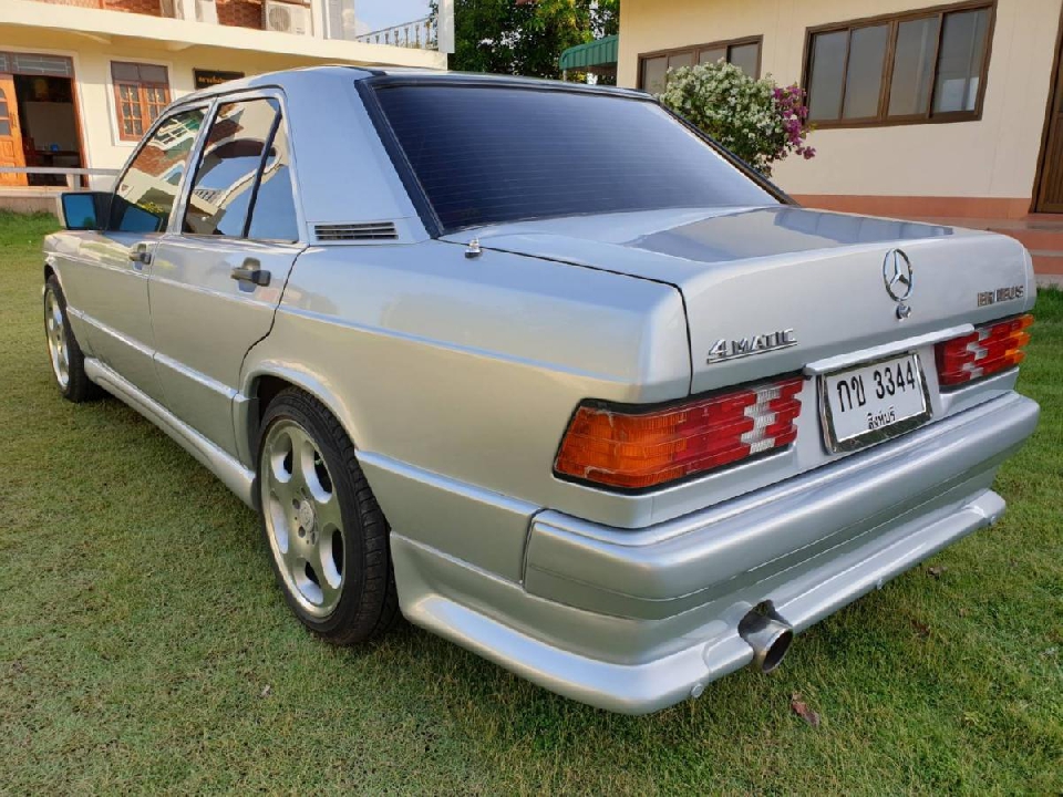 MERCEDES-BENZ 190 E ปี 1992