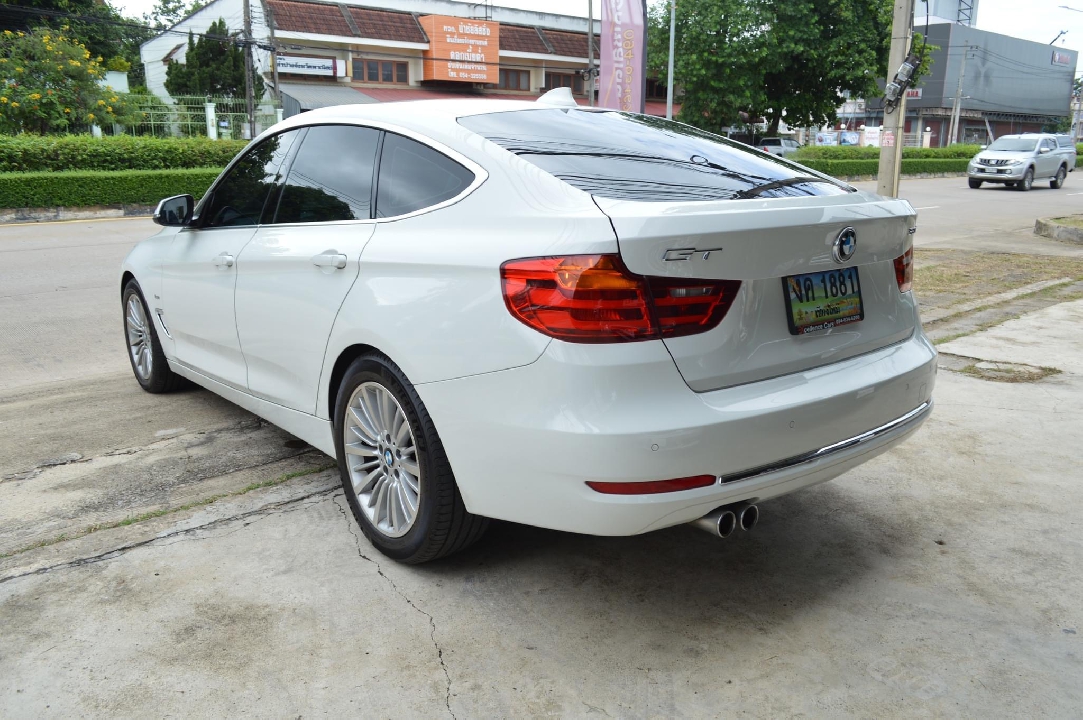 Luxury Car สุดหรูในราคาสุดคุ้ม BMW 320D GT