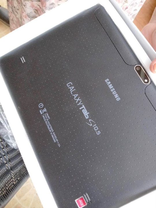 SAMSUNG GALAXY TAB S10.5