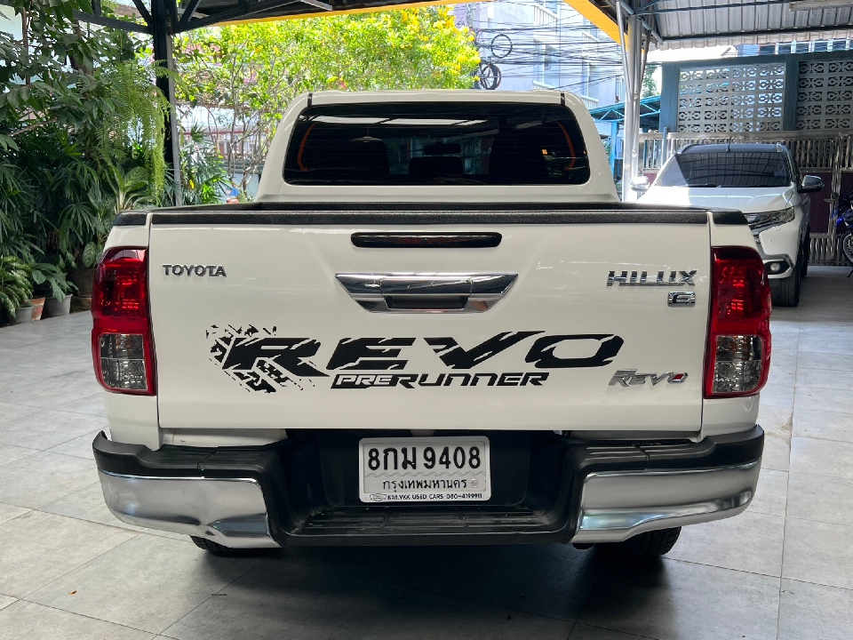 Toyota HiLux Revo 2wd 2.4 E Plus เกียร์ออโต้ ปี2018