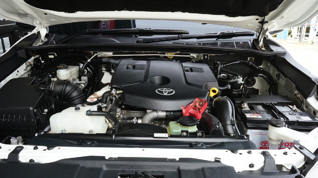 Toyota HiLux Revo 2wd 2.4 E Plus เกียร์ออโต้ ปี2018