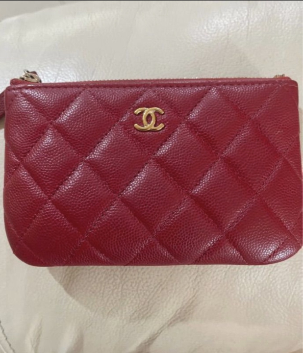 Chanel O case