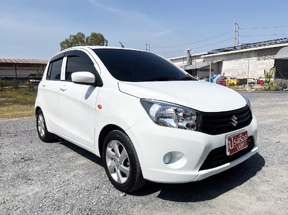 Suzuki Celerio GL 1.0 L เกียร์ออโต้ ปี2016 สีขาว