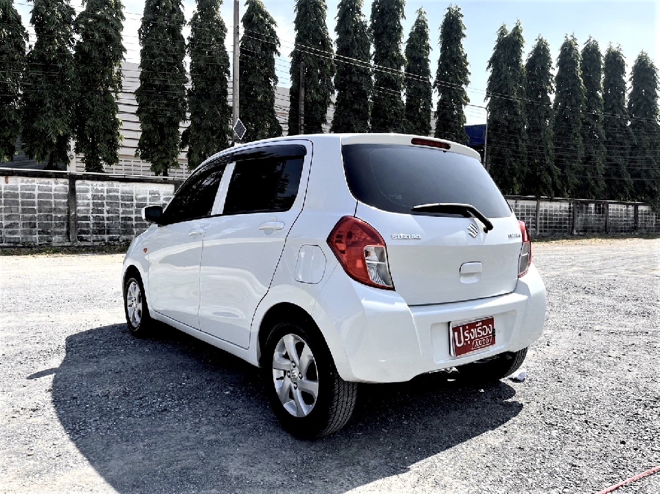 Suzuki Celerio GL 1.0 L เกียร์ออโต้ ปี2016 สีขาว