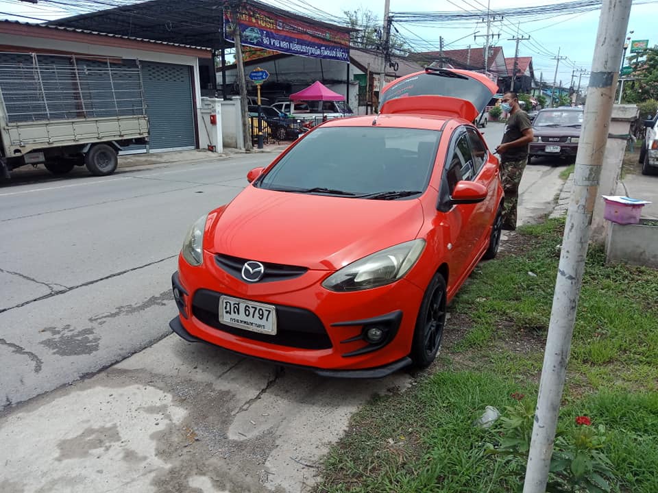 รถ mazda 2 ปี 2009