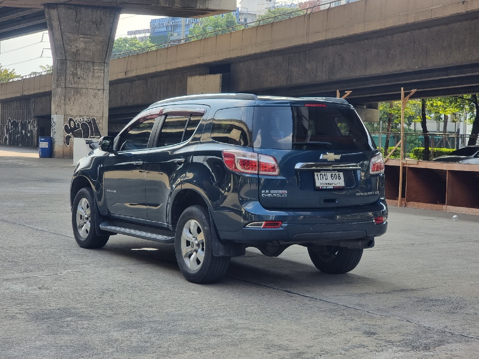 ฟรีดาวน์ Chevrolet Trailblazer 2.8 LTZ 4WD AT ปี 2013