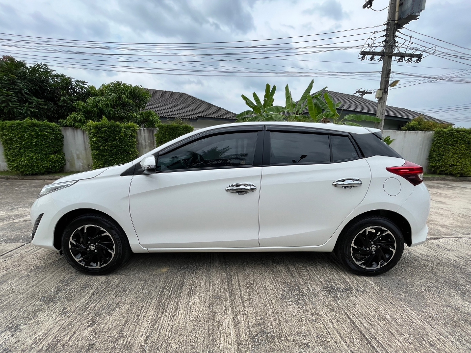 TOYOTA YARIS 1.2 G CVT AT HASBACK 2017