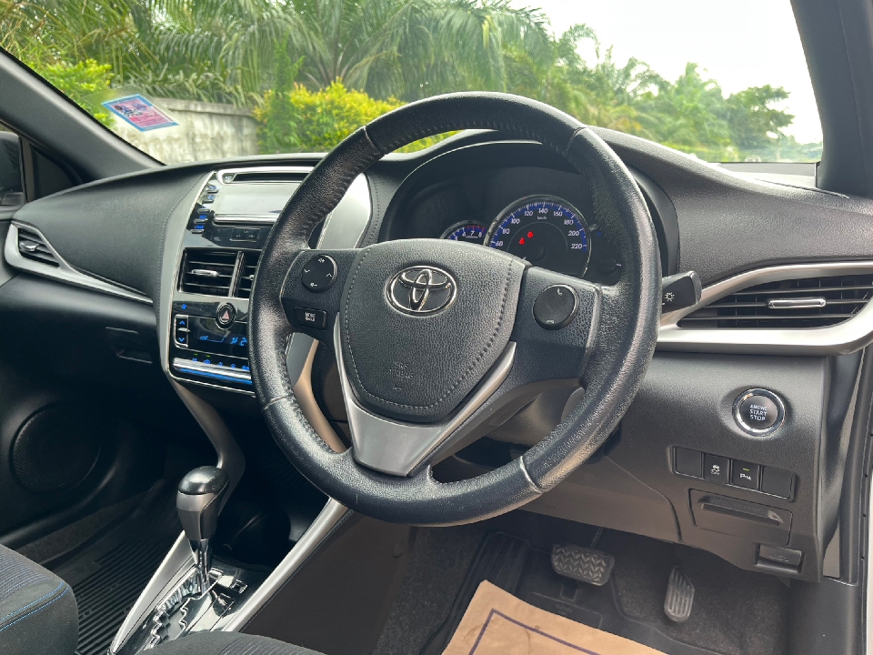 TOYOTA YARIS 1.2 G CVT AT HASBACK 2017