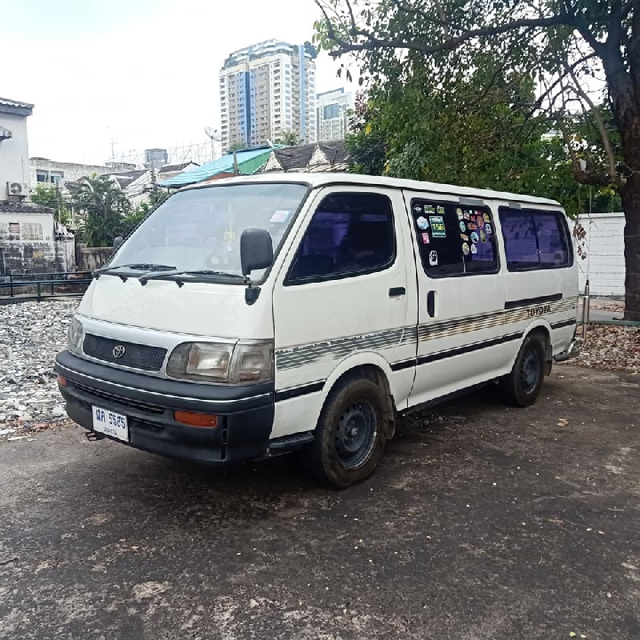 toyota hiace ปี93