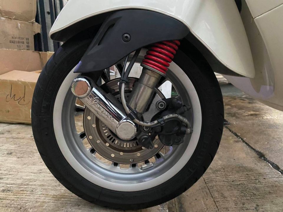 Vespa​ Sprint​ I-get 150.ABS ปี 20016
