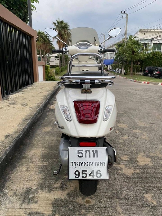 Vespa​ Sprint​ I-get 150.ABS ปี 20016