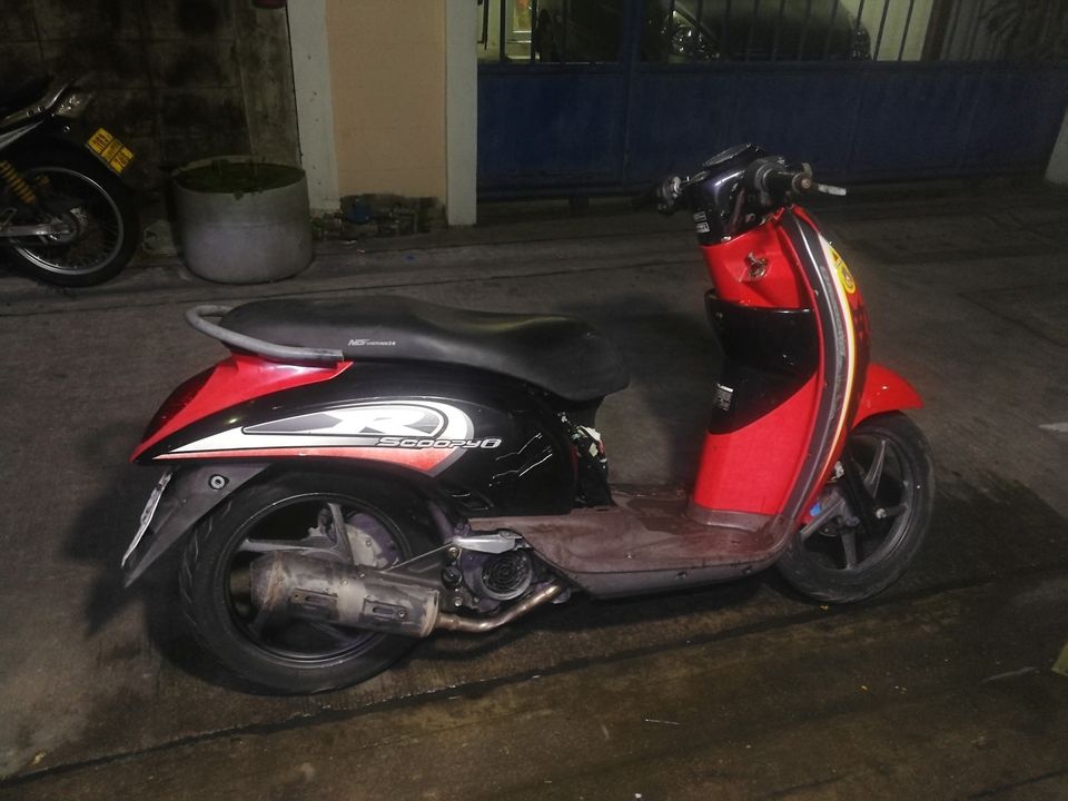 รถ scoopy i 110