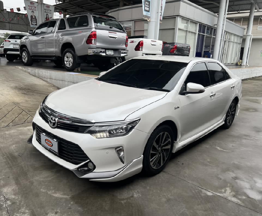 New Camry 2.0 G Extremo MNC