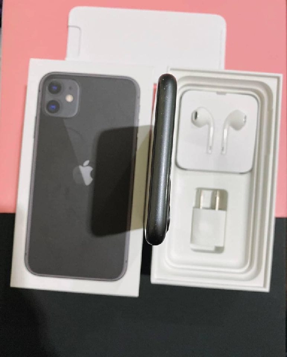 iPhone 11 64GB