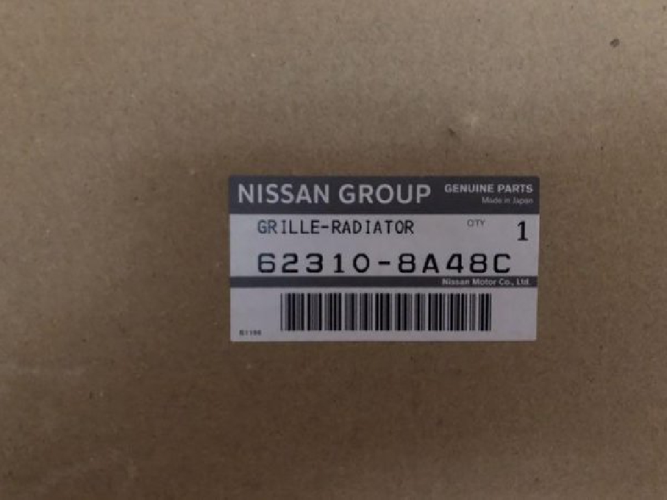 กระจังหน้า Nissan Note พร้อมตราสัญลักษณ์ NISMO S