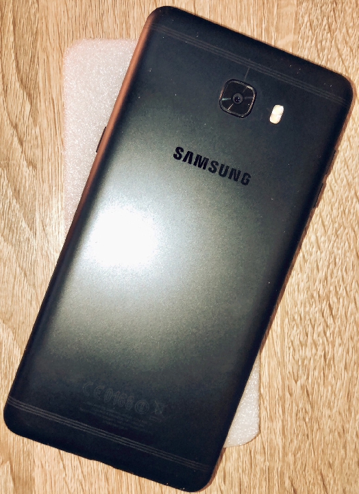 Samsung Galaxy C9 Pro มือถือสเปกดี สีBlack จอใหญ่ พร้อมใช้งาน หายากแล้ว ขายถูก