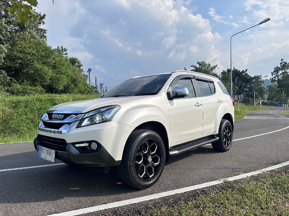 ISUZU MU-X 2013 3.0 4WD ( DVD NAVI ) AT ปี 2014