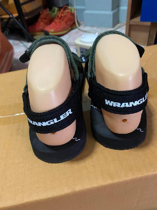 รองเท้าเดินป่า sz.38