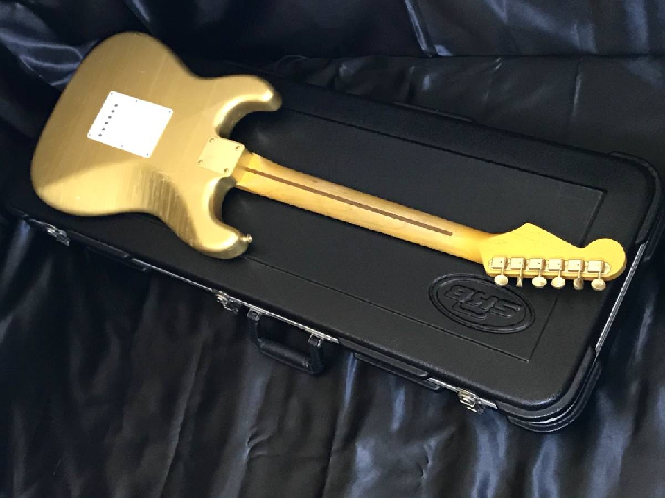 Relic 50's Aztec Gold Strat