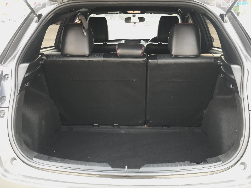 toyota yaris 1.2 g ปี2019