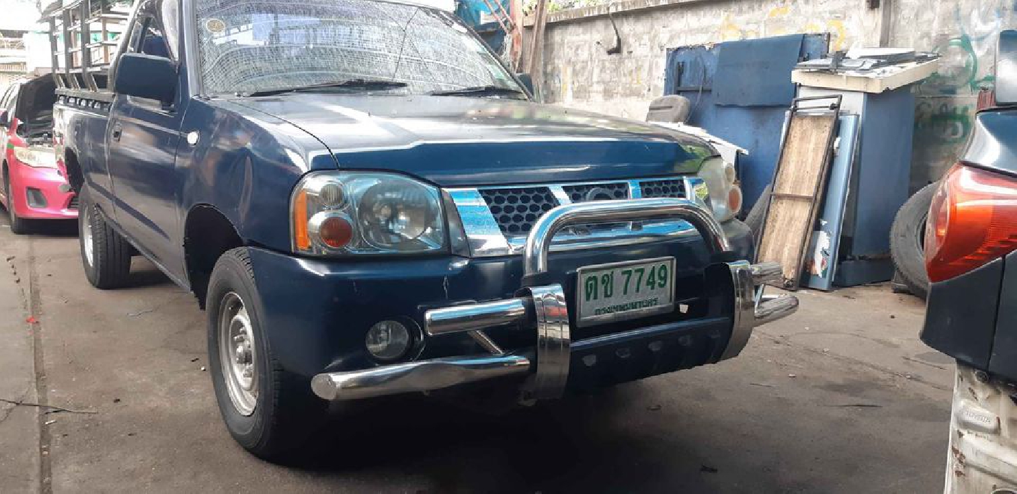 รถ Nissan Frontier ปี 2002 2J