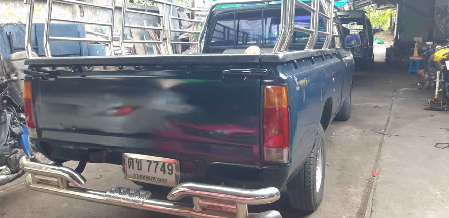 รถ Nissan Frontier ปี 2002 2J