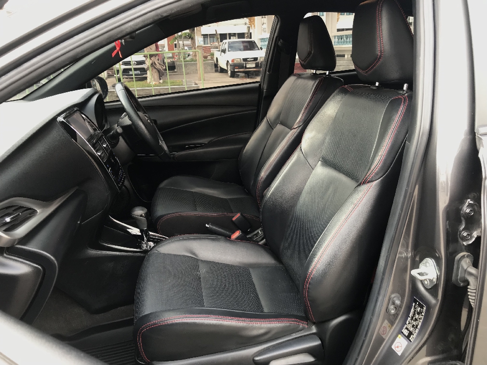 toyota yaris 1.2 g ปี2019