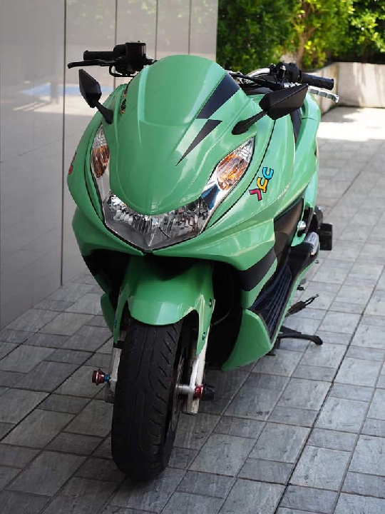 PCX 150 ปี 2010 แต่งประกวด แต่งVIP