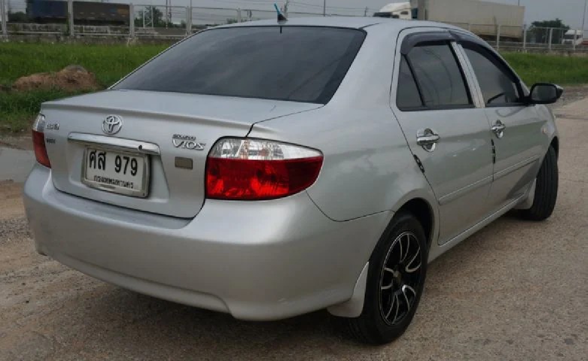 Toyota Vios ปี 2005